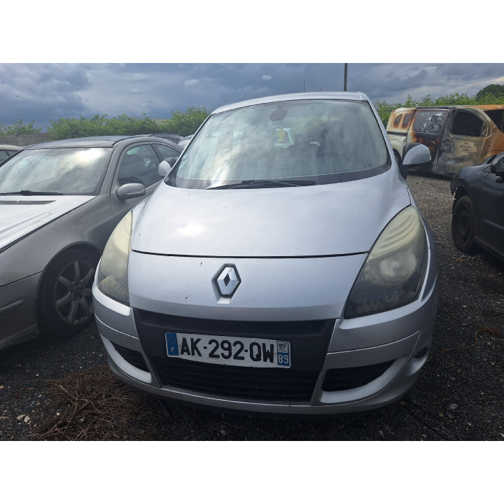 Feu arriere principal droit (feux) RENAULT SCENIC 3 Photo n°10