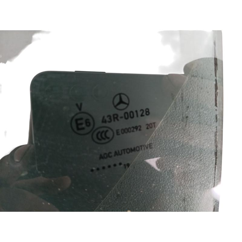 Vitre arriere gauche MERCEDES CLASSE CLA 117 SHOOTING Photo n°1