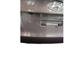 Malle/Hayon arriere HYUNDAI IX 35 Photo n°2