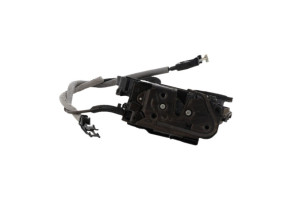 Serrure arriere droit VOLKSWAGEN POLO 6 Photo n°1
