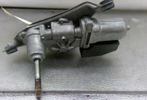 Moteur essuie glace arriere TOYOTA AURIS 1