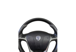 Volant LANCIA YPSILON 5 Photo n°8