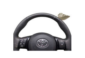Volant TOYOTA YARIS 3 Photo n°7