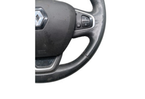 Volant RENAULT CLIO 4 Photo n°9