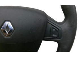 Volant RENAULT LATITUDE Photo n°3
