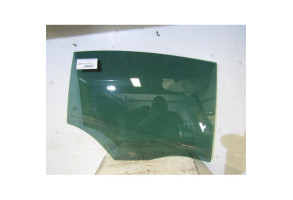 Vitre arriere droit VOLKSWAGEN PASSAT 7 Photo n°1
