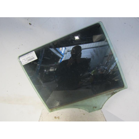 Vitre arriere droit MERCEDES CLASSE C 203