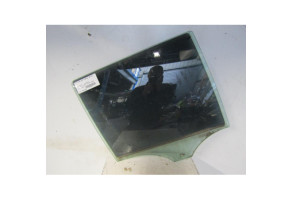 Vitre arriere droit MERCEDES CLASSE C 203 Photo n°1