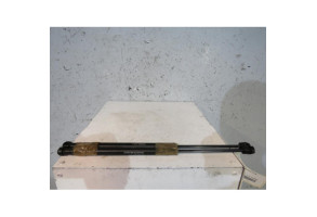 Verin de coffre FIAT PUNTO 2 Photo n°1