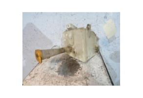 Vase de lave glace NISSAN PRIMERA 2 Photo n°1