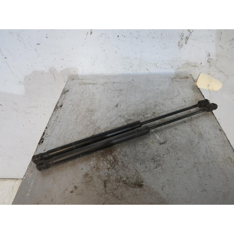 Verin de coffre OPEL ASTRA H Photo n°1