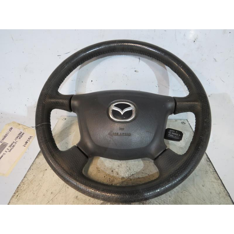 Volant MAZDA PREMACY Photo n°1