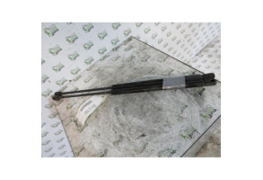 Verin de coffre SEAT IBIZA 2 Photo n°1