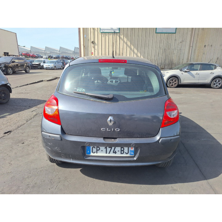 Feu arriere principal droit (feux) RENAULT CLIO 3 Photo n°11