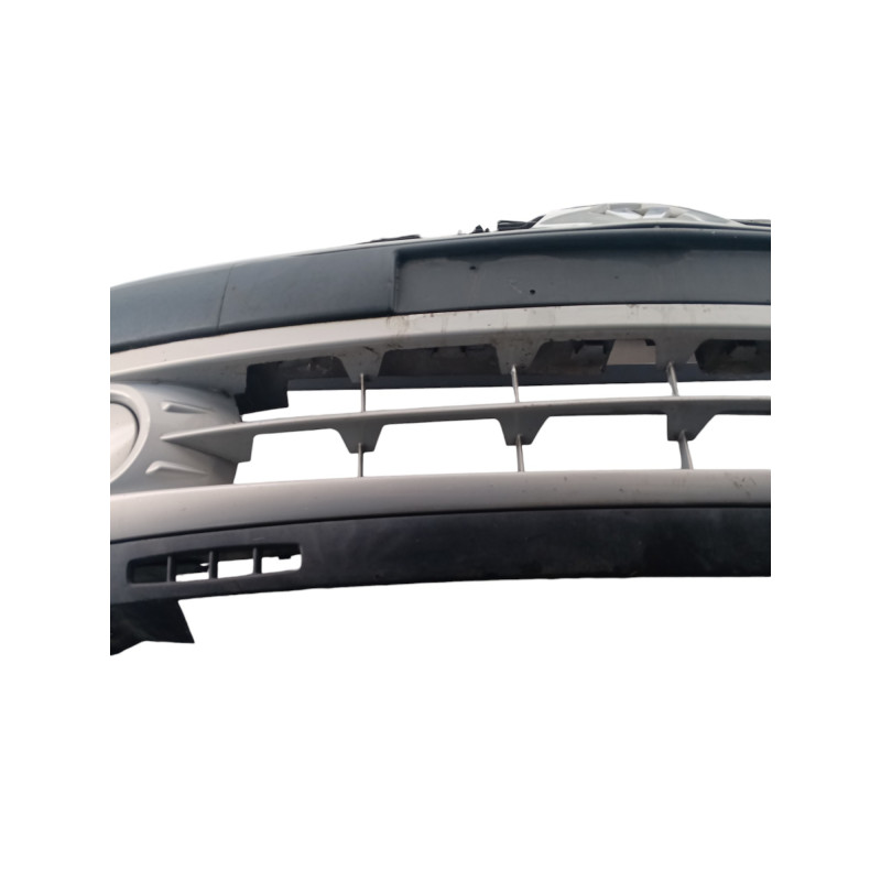 Pare choc avant RENAULT CLIO 2 Photo n°1