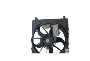 Moto ventilateur radiateur VOLVO V 40 2 Photo n°4