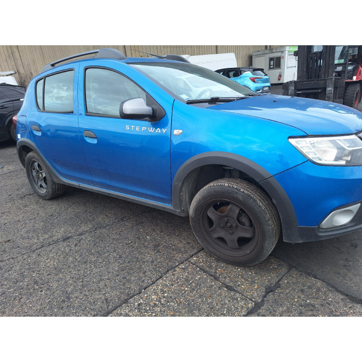 Feu arriere principal droit (feux) DACIA SANDERO 2 Photo n°17