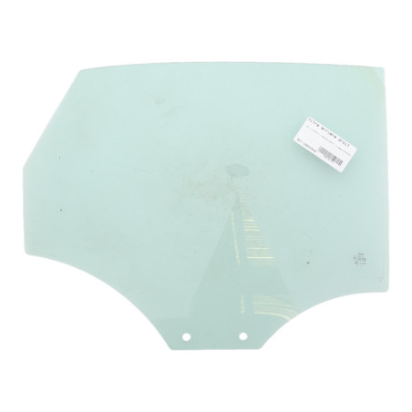 Vitre arriere droit AUDI A1 1