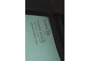 Custode avant gauche (porte) CITROEN BERLINGO 2 Photo n°9