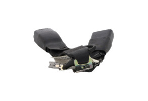 Attache ceinture arriere gauche TOYOTA YARIS 3 Photo n°2