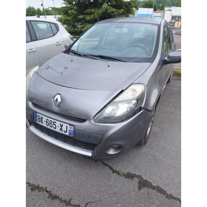 Feu arriere principal droit (feux) RENAULT CLIO 3 Photo n°10