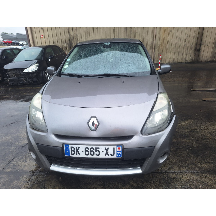 Feu arriere principal droit (feux) RENAULT CLIO 3 Photo n°13