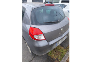 Feu arriere principal gauche (feux) RENAULT CLIO 3 Photo n°7