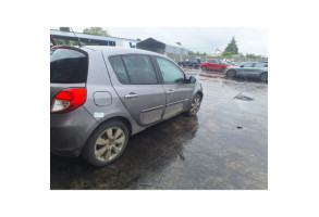 Feu arriere principal gauche (feux) RENAULT CLIO 3 Photo n°11