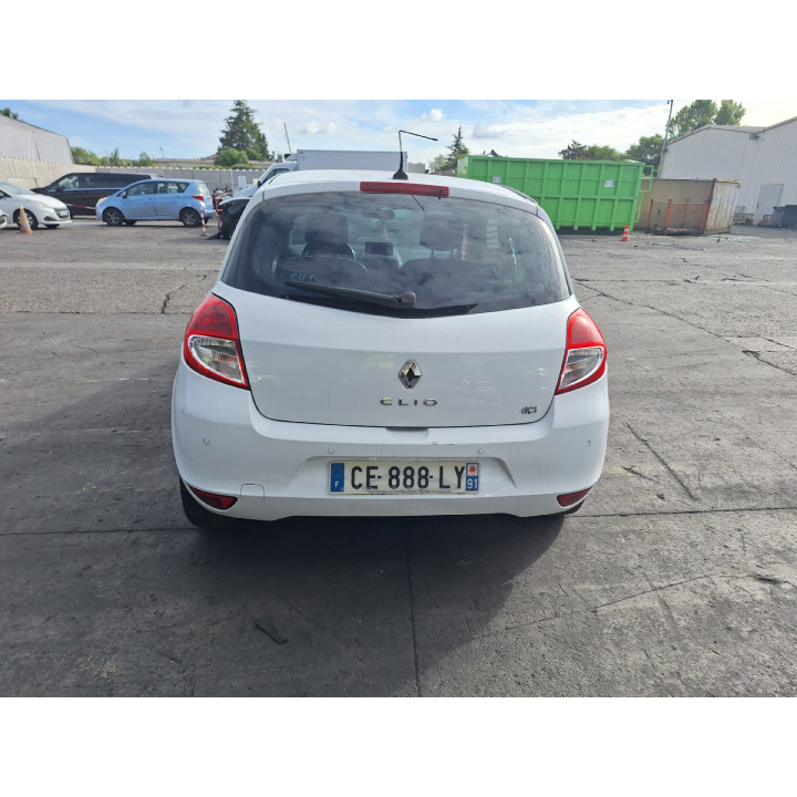 Feu arriere principal droit (feux) RENAULT CLIO 3 Photo n°15