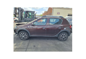 Malle/Hayon arriere DACIA SANDERO 2 Photo n°13
