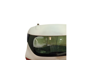 Malle/Hayon arriere RENAULT CLIO 4 Photo n°5