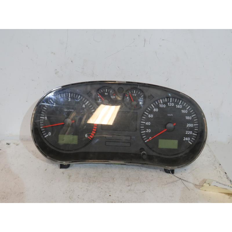Compteur SEAT LEON 1 Photo n°1