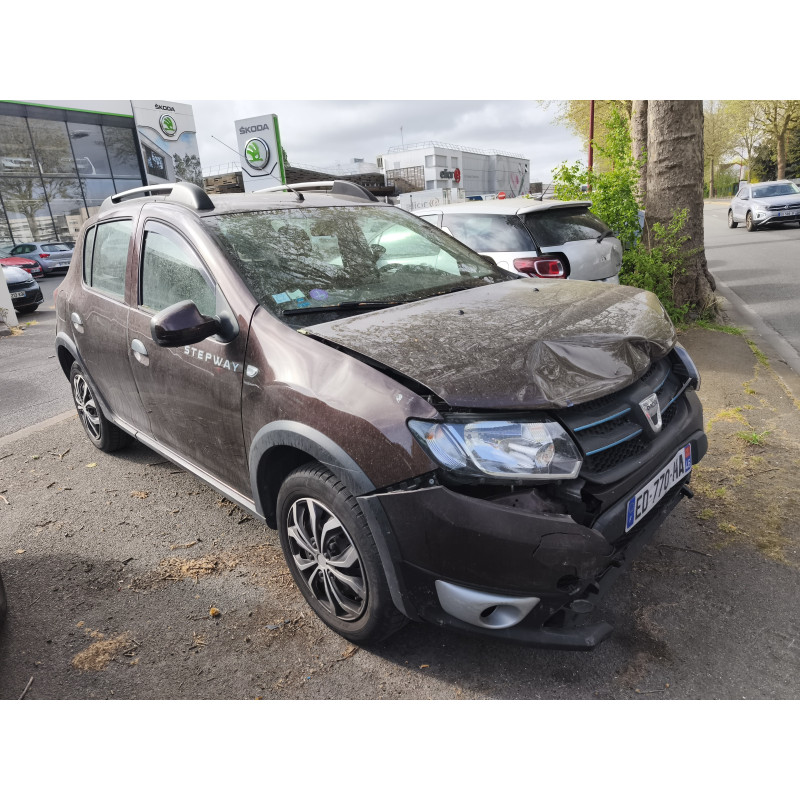 Aile avant gauche DACIA SANDERO 2 Photo n°1