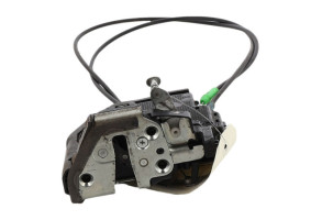 Serrure arriere droit TOYOTA VERSO Photo n°4