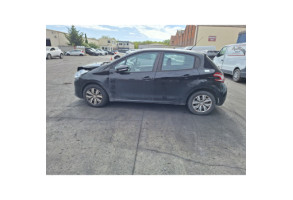 Feu arriere principal gauche (feux) PEUGEOT 208 1 Photo n°13