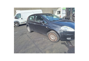Feu arriere principal gauche (feux) FIAT GRANDE PUNTO Photo n°11
