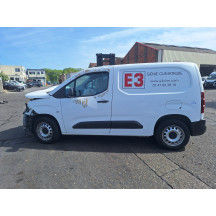 Leve vitre electrique avant gauche PEUGEOT PARTNER 3 Photo n°12