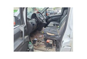 Moteur essuie glace avant MERCEDES VITO 639 Photo n°18