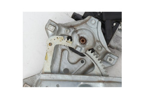 Leve vitre electrique arriere droit TOYOTA AURIS 1 Photo n°4