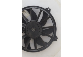 Moto ventilateur radiateur PEUGEOT 5008 1 Photo n°6