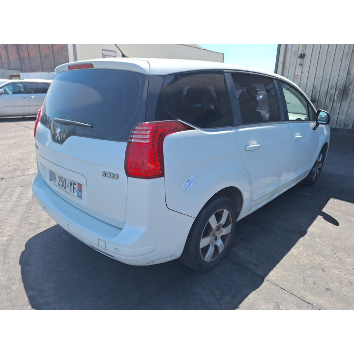 Leve vitre electrique avant gauche PEUGEOT 5008 1 Photo n°14