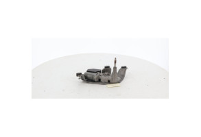 Moteur essuie glace arriere TOYOTA VERSO Photo n°3