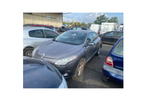 Pare choc avant RENAULT MEGANE 3 Photo n°7