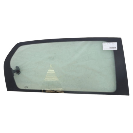 Vitre arriere droit VOLKSWAGEN UP