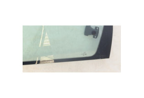 Vitre arriere gauche VOLKSWAGEN UP Photo n°5