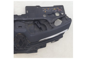 Calandre RENAULT CLIO 4 Photo n°4