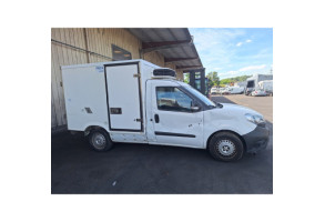 Moteur essuie glace avant FIAT DOBLO 2 Photo n°10
