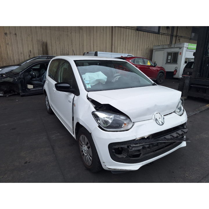 Feu arriere principal droit (feux) VOLKSWAGEN UP Photo n°9