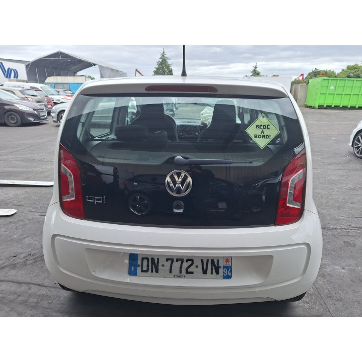 Feu arriere principal droit (feux) VOLKSWAGEN UP Photo n°12