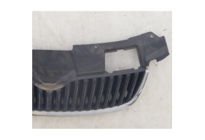 Calandre SKODA ROOMSTER Photo n°4